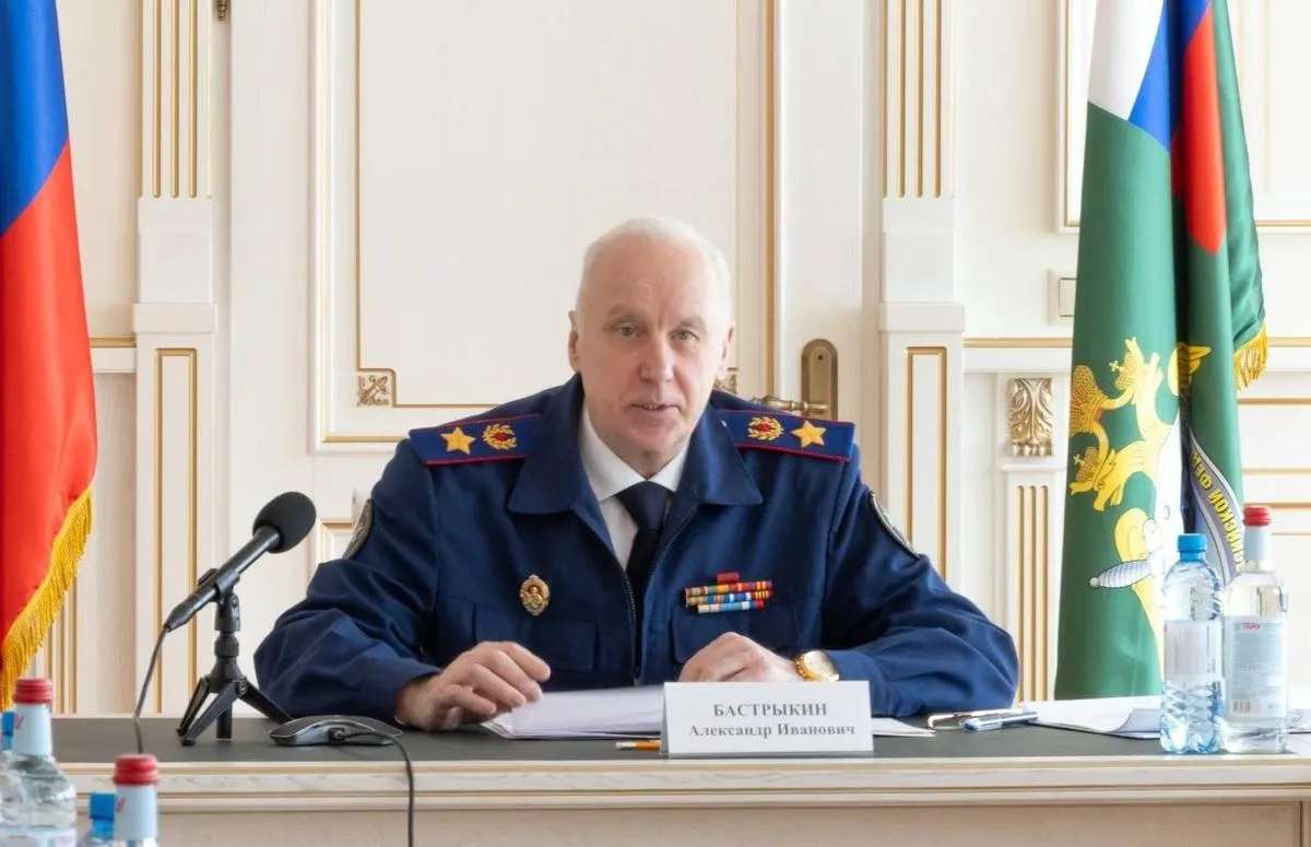 Глава Следственного комитета России Александр Бастрыкин распорядился проверить творчество детского писателя Григория Остера после обсуждения содержания детской литературы на координационном совете ведомства.