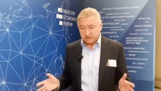 Руководители промышленных предприятий и экономисты предупреждают о затяжном кризисе, срыве программ импортозамещения и падении инвестиций на фоне замедления экономического роста и снижения спроса внутри страны.