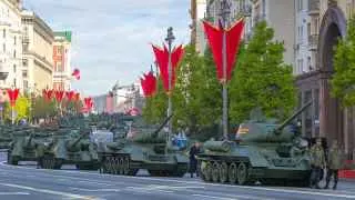 Военные приоритеты радикально перестроили российскую экономику, усилив сырьевую зависимость, неравенство и институциональную деградацию. Даже после окончания войны стране предстоит долгий и болезненный переход от милитаризованной модели к развитию, в центре которого окажутся интересы «середняков», а не макростатистика.