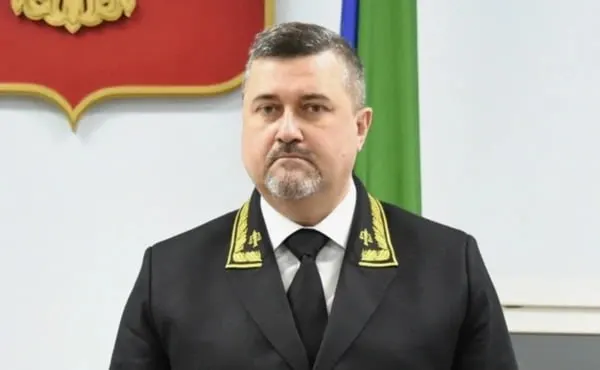 Высшая квалификационная коллегия судей удовлетворила заявление о прекращении его полномочий. Ранее обсуждалась его возможная кандидатура на пост главы республики.