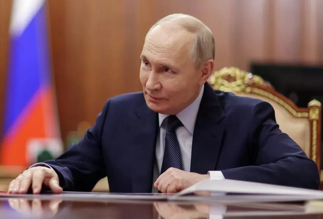 Пресс‑секретарь заявил, что обращение президента ожидает весь мир, и такое внимание оправданно.