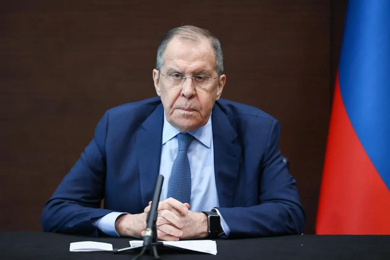 Министр иностранных дел сообщил американскому собеседнику о намерении нанести удары по объектам в Киеве и порекомендовал эвакуировать персонал посольства; стороны при этом подтвердили желание нормализовать работу дипмиссий.