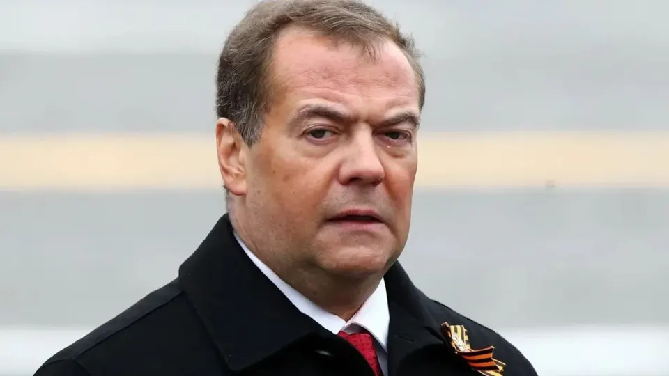 Закон, внесённый правительством и одобренный Госдумой, освобождает личные и международные личные фонды от обязательного аудита; обязанность сохраняется только для общественно полезных фондов, а действие нормы распространится задним числом на ранее созданные фонды.