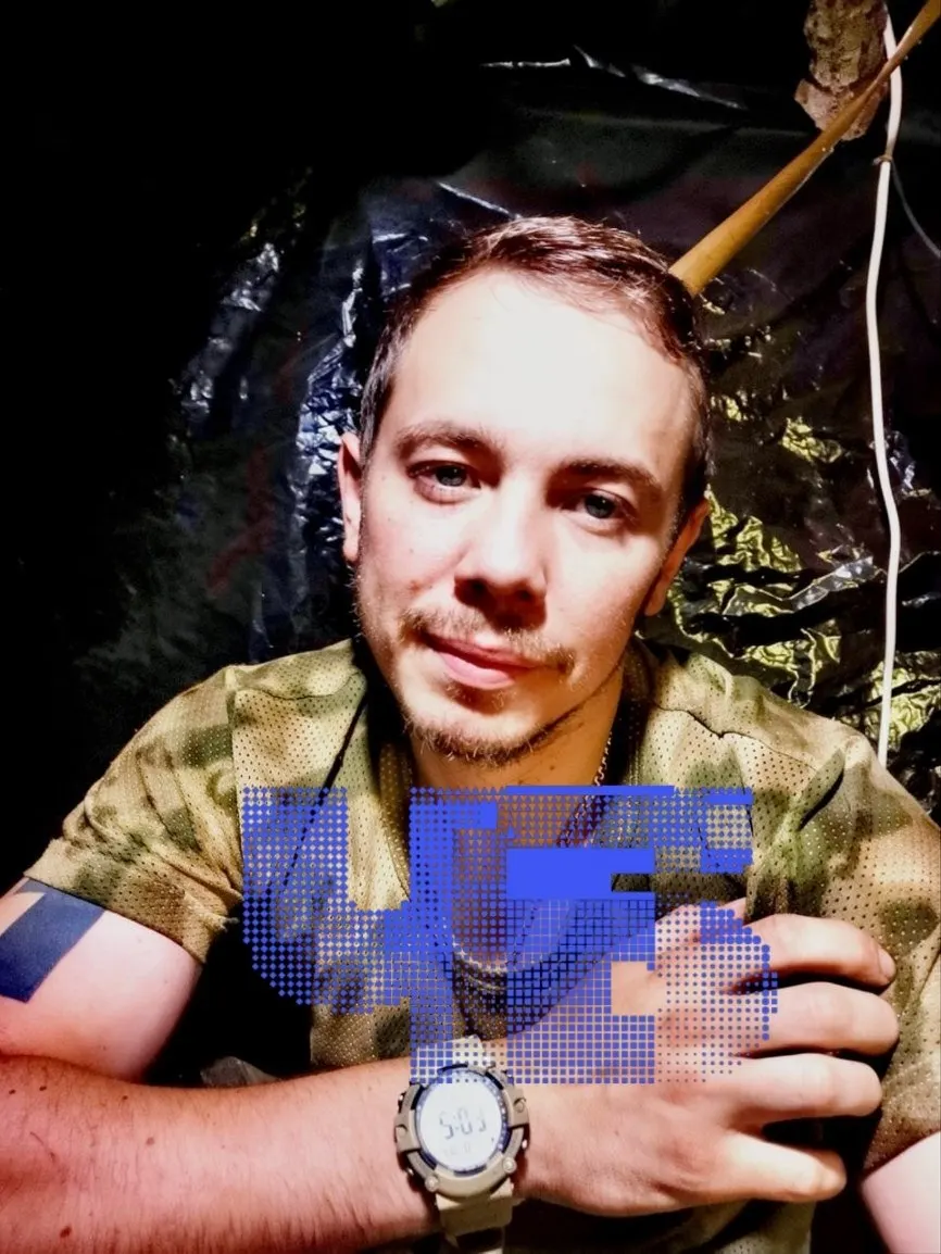 Отец погибшего утверждает, что родственников не уведомили о похоронах: тело и выплаты передали якобы «супруге», которую семья называет фиктивной.