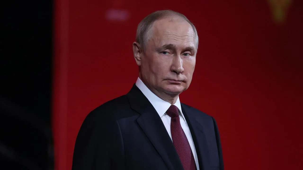Владимир Путин отклонил инициативу президента Казахстана о временном прекращении огня и возвращении к «Стамбульскому формату»; Кремль настаивает на выполнении выдвинутых требований, при их исполнении возможна приостановка боевых действий.