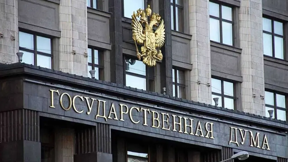 Закон даёт возможность аннулировать право обратного выкупа по сделкам с инвесторами из недружественных стран, заключённым после 22 февраля 2022 года; арбитраж определяет компенсацию инвестору в течение года.