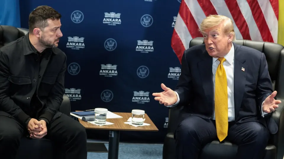 На саммите НАТО в Анкаре президент США охарактеризовал удары как эскалацию, но допустил, что они могут приблизить завершение конфликта; число атак вглубь РФ в июне резко выросло.