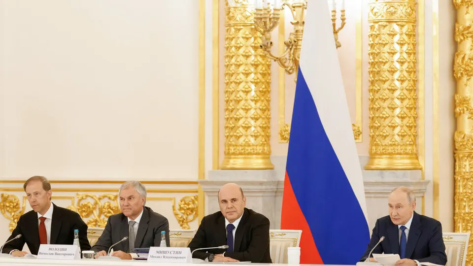 Президент заявил о необходимости заранее готовиться к возвращению военнослужащих и обеспечить их трудоустройство, чтобы снизить дефицит кадров и поддержать регионы.