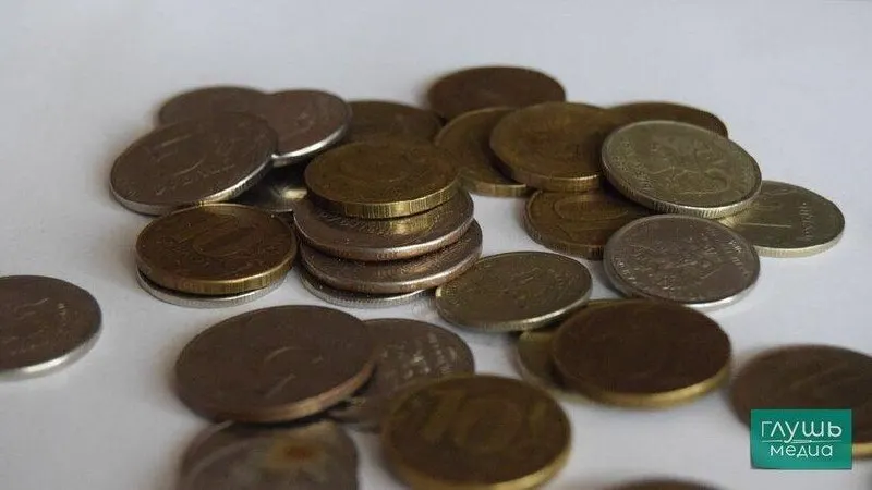 По прогнозу Минэкономразвития: рост экономики с 0,6% в 2026 году до 2,4% в 2029 году; инфляция — 6,8% к концу 2026 года, затем к 4% к 2027 году; инвестиции начнут восстанавливаться с 2027 года.