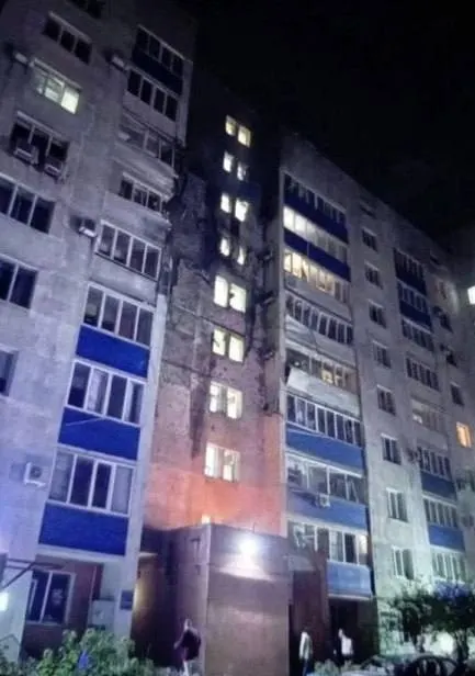 Минобороны сообщает об уничтожении 516 беспилотников; атаки затронули регионы страны, включая Усть-Лугу, Самару и Белгородскую область.