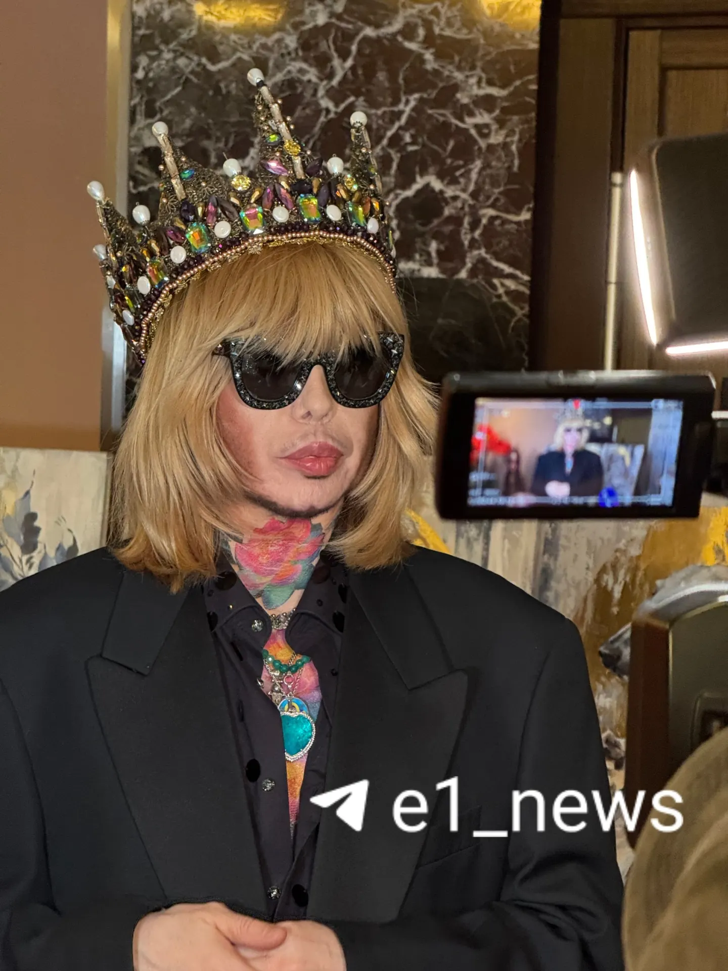 19–20 сентября в культурном центре «Урал» свыше 25 дизайнеров из разных регионов презентовали коллекции перед аудиторией более 350 участников; фестиваль закрепил статус общенационального события.