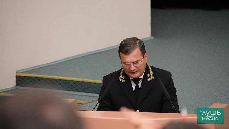 После комплексной проверки деятельности судов Саратовской области выявлены многочисленные системные нарушения во многих аспектах; руководство областного суда не обеспечивало надлежащий контроль.