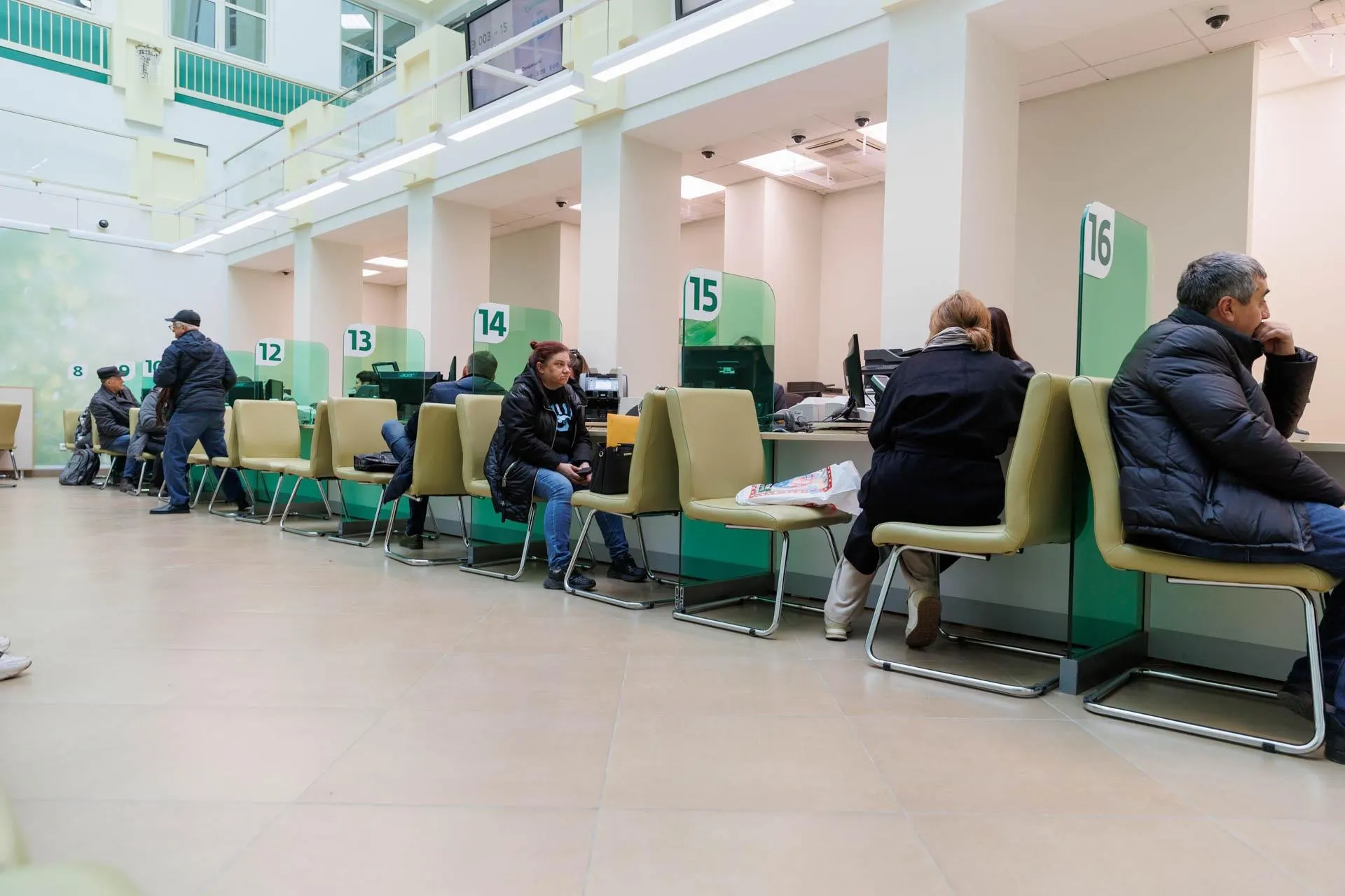 Разбираемся, какие сценарии возможны и какие риски несут долги страны для граждан.