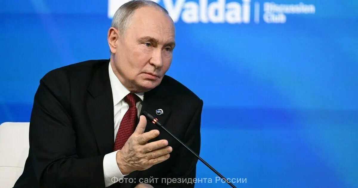 Президент сообщил, что избиратели стояли в очереди на голосование в Госдуму, невзирая на угрозы.